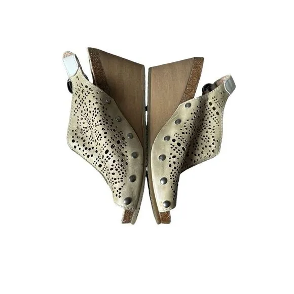 Pikolinos Benissa Perforated Leather Slingback Wedge Sandals size 39 US 8.5