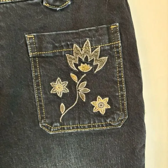 Pilcro Yaya Crop Flare Embroidered Jeans Anthropologie Women boho flower size 30