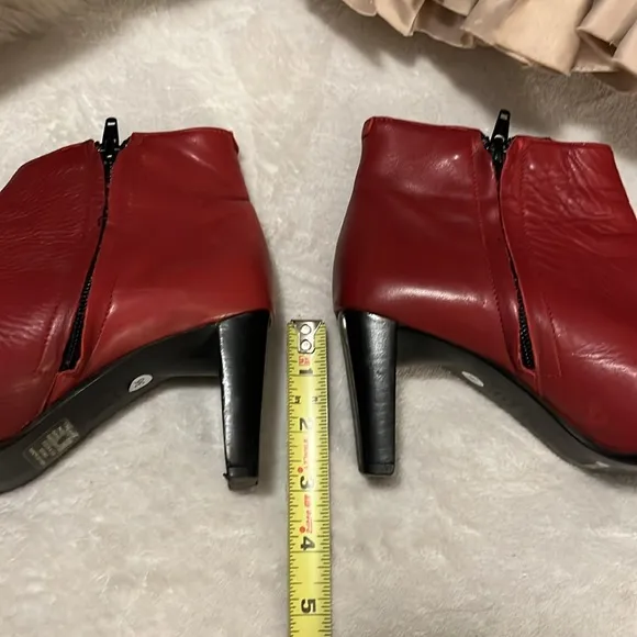Pollini Vintage Red Leather Ankle Boots Sz 36