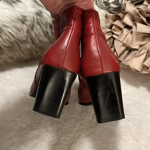Pollini Vintage Red Leather Ankle Boots Sz 36