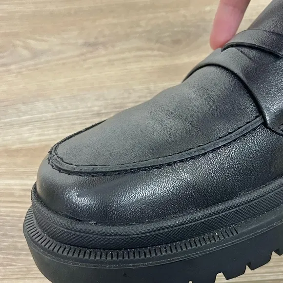 Portland Leather New ZOE CHUNKY LOAFER | Size 9 | Black