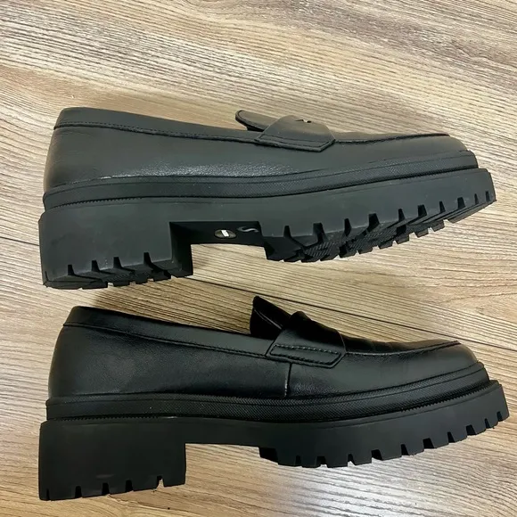 Portland Leather New ZOE CHUNKY LOAFER | Size 9 | Black