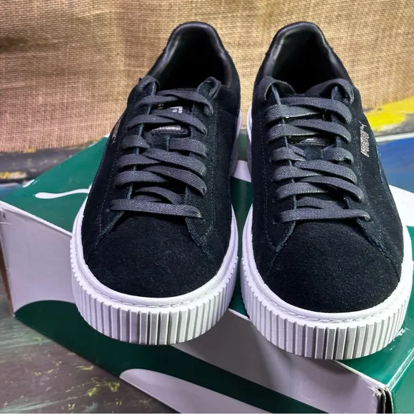 Puma black suede platform sneakers trainers shoes size 8 NWT