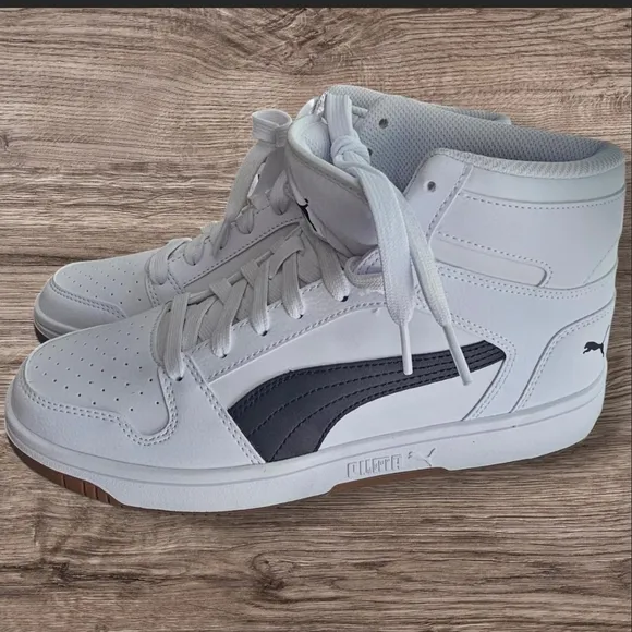 Puma Men's White and Black High-Top Sneakers