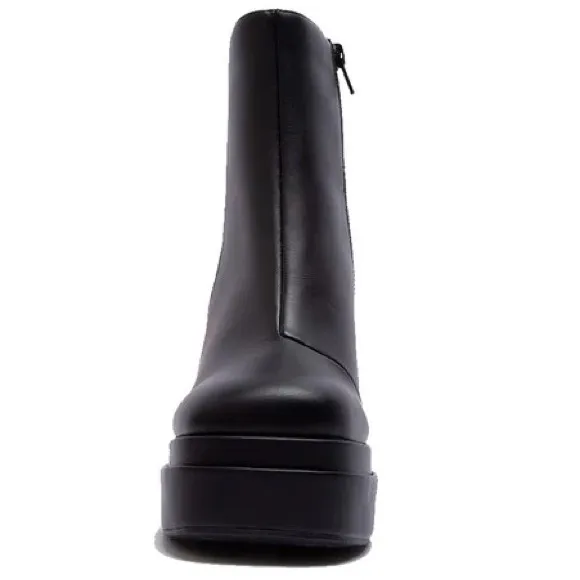 Qupid Babe Black Elevated Zip Up Chunky Heel Platform Moto Boot Ankle Bootie 10
