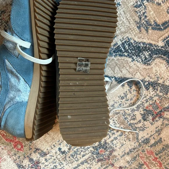rag &amp; bone Retro Runner in Blue Acid Denim