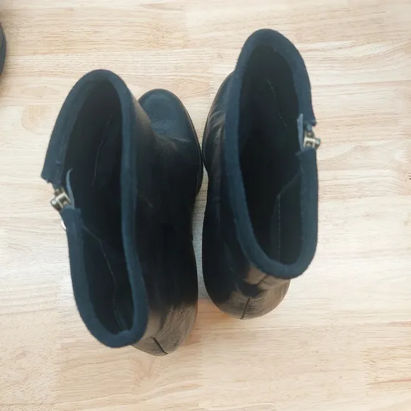 Ralph Lauren black leather ankle zip-up Heeled Boots with Tassels 10B EUC Vtg