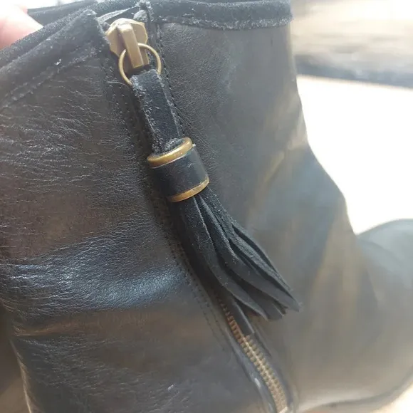 Ralph Lauren black leather ankle zip-up Heeled Boots with Tassels 10B EUC Vtg