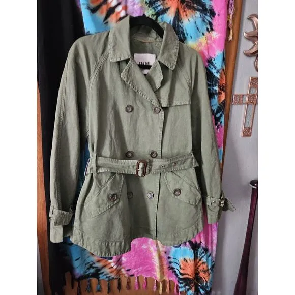 Rare Italian Designer Bazar Deluxe Olive Green Women's Jacket Med Tagila 44