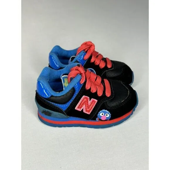 RARE NEW BALANCE Size 4 Sesame Street‎ GROVER Athletic Shoes Youth Sneakers