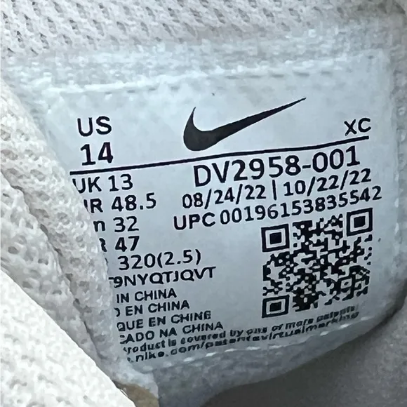 RARE Nike Zoom Vapor Tour 9.5 size 14 Cali Murals Tennis Shoes