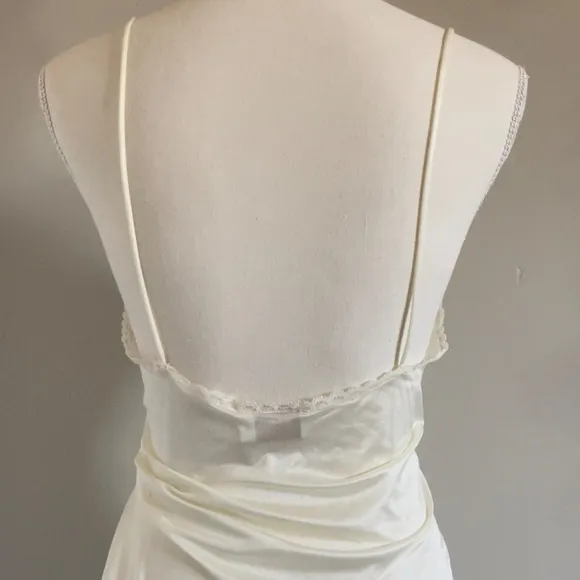 RARE Vintage maxi Victoria’s Secret night gown ivory off white sequins lace
