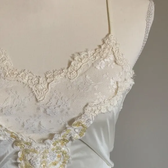 RARE Vintage maxi Victoria’s Secret night gown ivory off white sequins lace