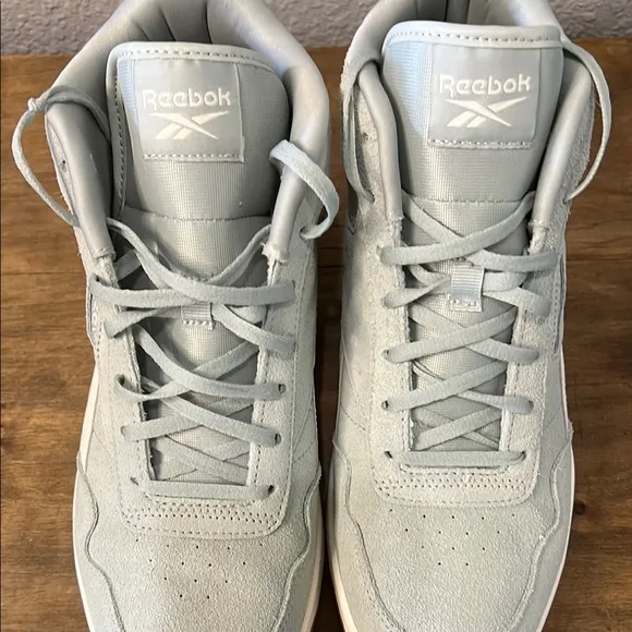 Reebok Women’s Baby Blue High-Top Sneakers size 10