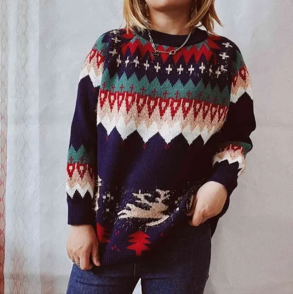Reindeer Bold Knit Round Neck Shirt Holiday Fair Isle Chic Christmas Sweater Top