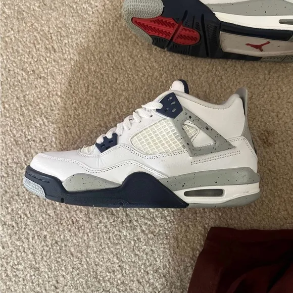 Retro jordan 4 midnight navy. Y5.5, Wmns 7