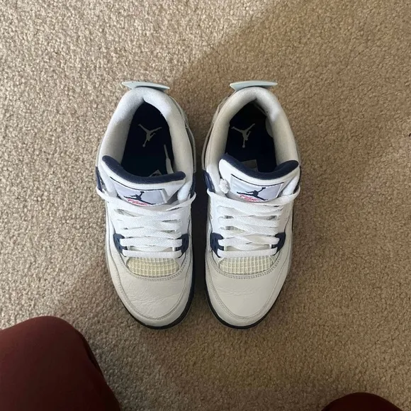 Retro jordan 4 midnight navy. Y5.5, Wmns 7
