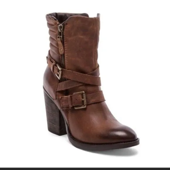 Revolve Steve Madden Raleigh tall distressed buckled heeled boots US 9.5 cognac