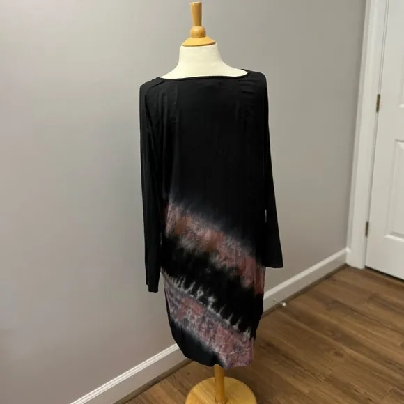 River   Sky Long Sleeve Black Tie Dye Astoria Dress Sz M