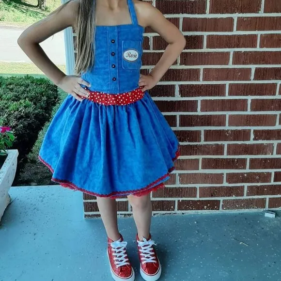 Rosie the Riveter pageant ooc, patriotic &amp;Denim Wear girl size 6, can fit bigger