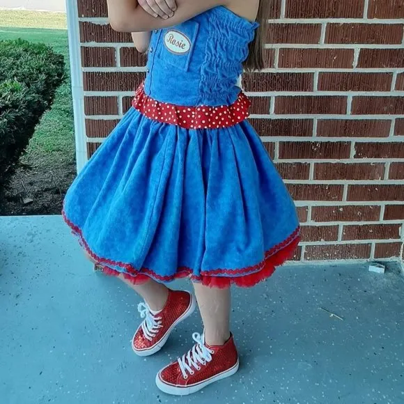 Rosie the Riveter pageant ooc, patriotic &amp;Denim Wear girl size 6, can fit bigger