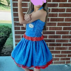 Rosie the Riveter pageant ooc, patriotic &amp;Denim Wear girl size 6, can fit bigger