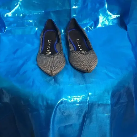 Rothy’s The Point Flat Shoes Size 6