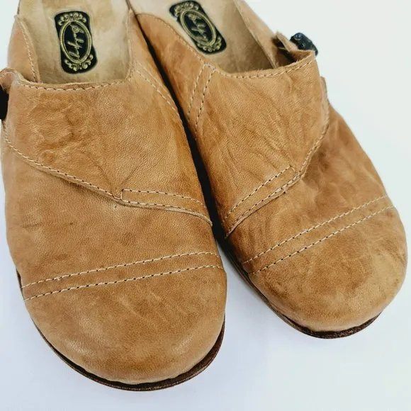 Salpy Slip Ons Slides Mules 6 Soft Camel Tan Leather Bead Embellished Handmade