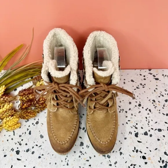 Sam Edelman Kemper Tan Faux Shearling Fringe Burnished Women’s Wedge Boots Sz 7