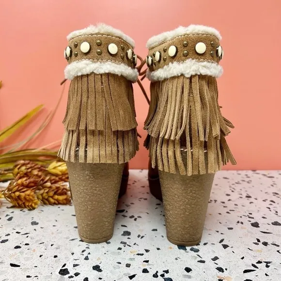 Sam Edelman Kemper Tan Faux Shearling Fringe Burnished Women’s Wedge Boots Sz 7