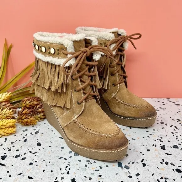 Sam Edelman Kemper Tan Faux Shearling Fringe Burnished Women’s Wedge Boots Sz 7
