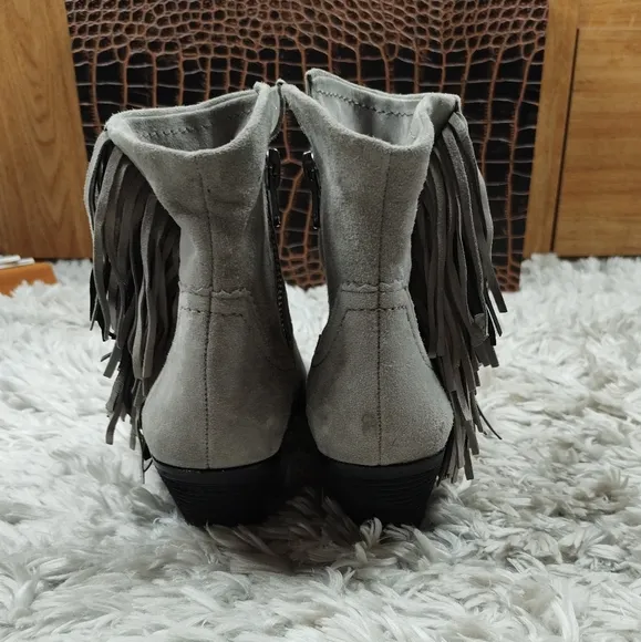 Sam Edelman Louie gray fringe boho ankle boots