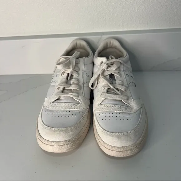 Saucony Mens Jazz Court Sneakers Lace Up White Casual Athletic Shoes Size 9