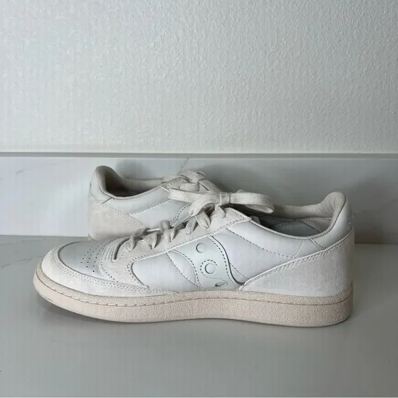 Saucony Mens Jazz Court Sneakers Lace Up White Casual Athletic Shoes Size 9