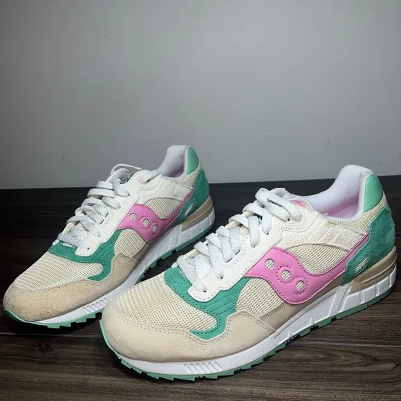 Saucony Shadow 5000 Men's Shoes Casual Sneakers Lifestyle Size 9 [SAMPLE]