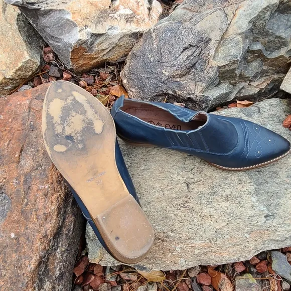 Sixty Seven Anthro Rio Grande Blue Leather Ankle Booties 39 8.5 9 Western Boots