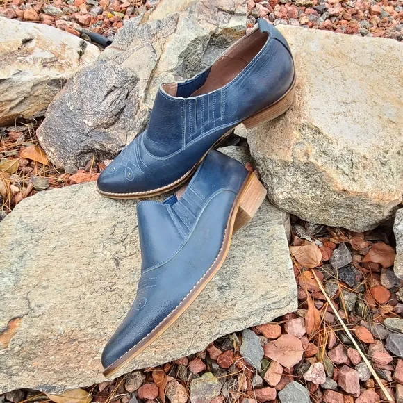 Sixty Seven Anthro Rio Grande Blue Leather Ankle Booties 39 8.5 9 Western Boots