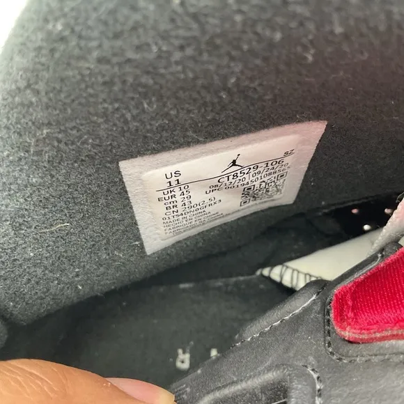 Size 11 - Jordan 6 Retro OG Mid Carmine (CT8529-106)