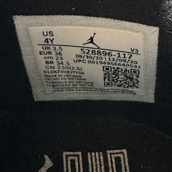 Size 4 - Nike Air Jordan 11 Retro Low GS Legend Blue Men's Shoes