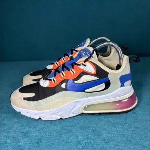 Size 7.5 - Women’s Nike Air Max 270 React Fossil shoes