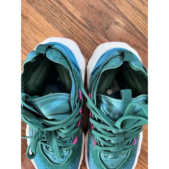 Size 7M - adidas Trae Young 3 Low Team Dark Green NWOT