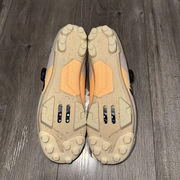 Size 8 Womens Adidas Five Ten 5.10 Kestrel BOA Mountain Bike Beige Purple HQ6032