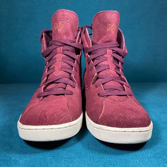 Size 9 - Men’s Nike Jordan Westbrook 0.2 night maroon shoes