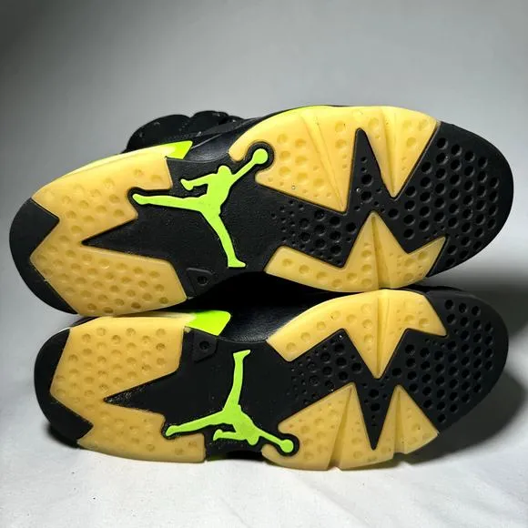 Size 9.5 - Nike Air Jordan 6 Retro Electric Green Men's Shoes