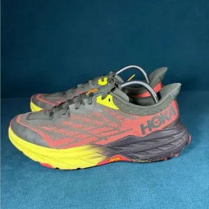 Size 10.5 - Men’s Hoka One Speedgoat multicolor shoes