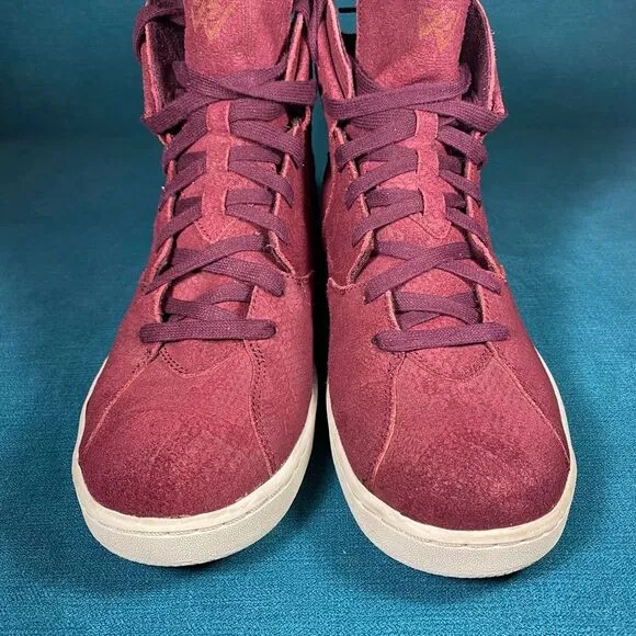 Size 9 - Men’s Nike Jordan Westbrook 0.2 night maroon shoes