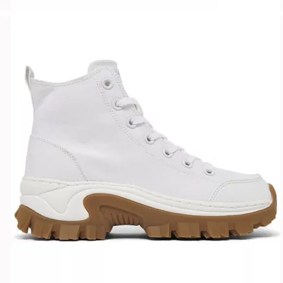 SKECHERS WHITE STREET HI-RYZE SHOES