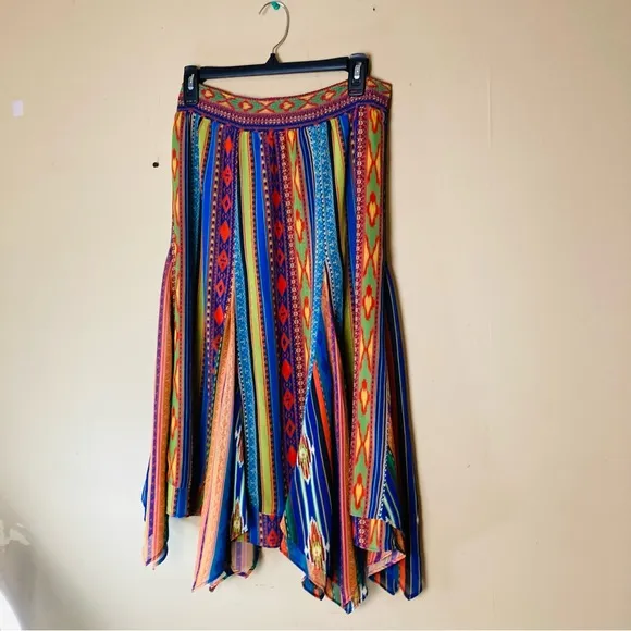 Soft Surroundings Boho Southwestern Aztec Midi Skirt w smocked waist. Sz SM