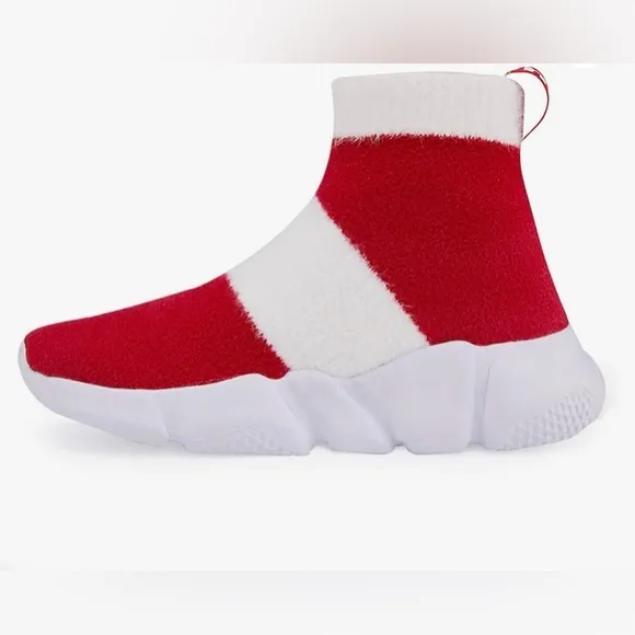 Sonic Holiday Fashion sneakers little kid size 2