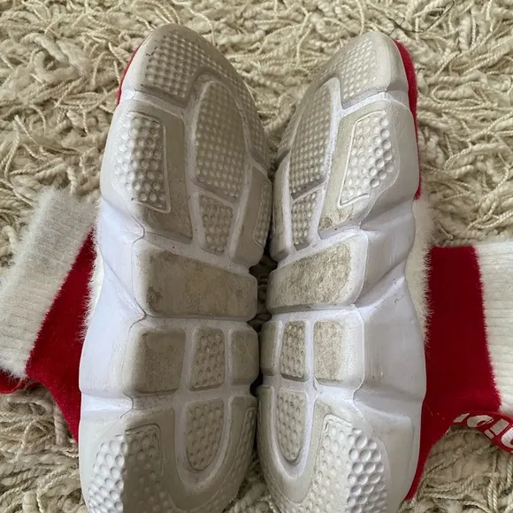 Sonic Holiday Fashion sneakers little kid size 2